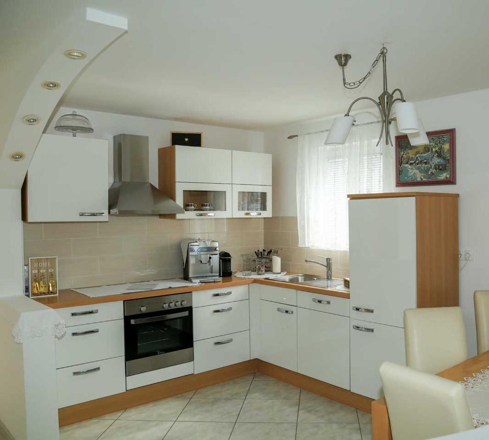 Adrian-Apartments-51511-Malinska-Otok-Krk Primorska 21 ภายนอก รูปภาพ