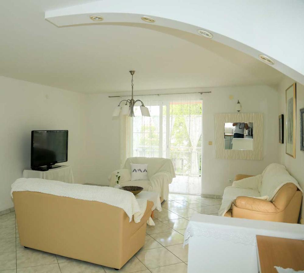 Adrian-Apartments-51511-Malinska-Otok-Krk Primorska 21 ภายนอก รูปภาพ